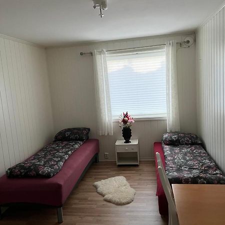 Bedroom In City Centre, No Shower Available Ålesund Εξωτερικό φωτογραφία