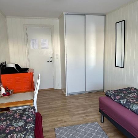 Bedroom In City Centre, No Shower Available Ålesund Εξωτερικό φωτογραφία