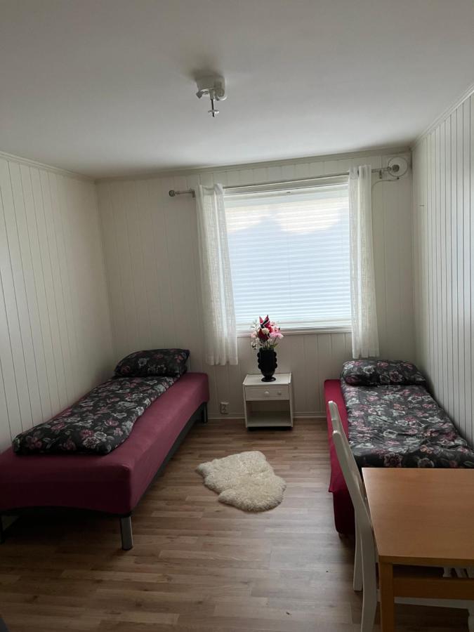 Bedroom In City Centre, No Shower Available Ålesund Εξωτερικό φωτογραφία